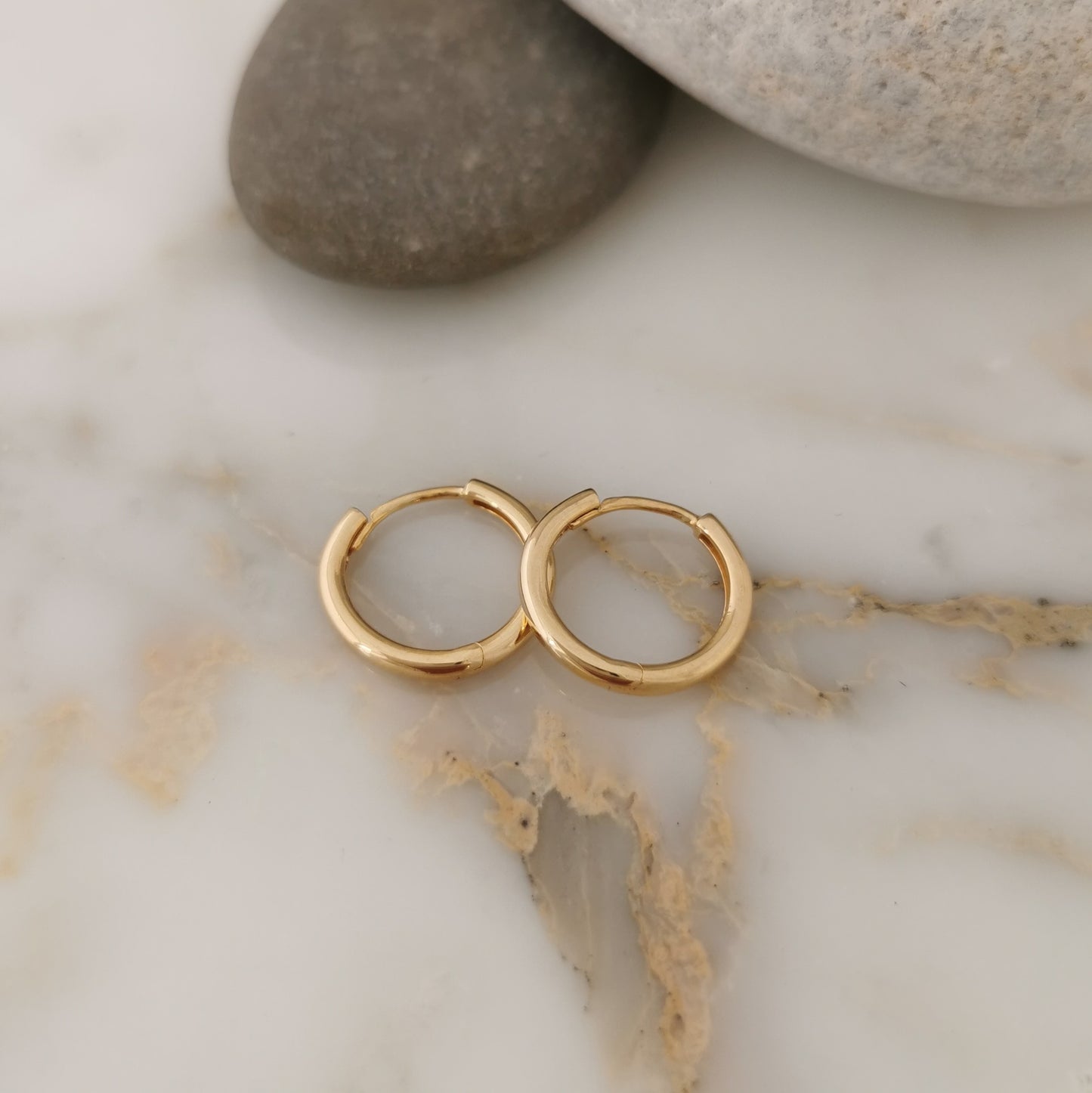 Elegant Everyday Solid 9ct Gold 15mm Huggies