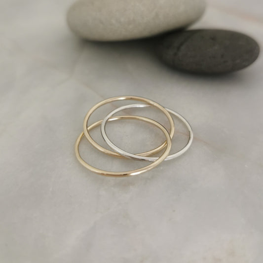 Delicate Single Silver, Double Gold Band Russian Ring