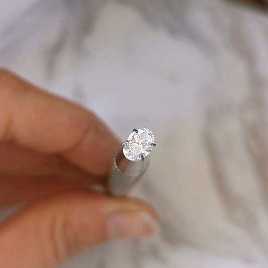 0.50CT OVAL CUT EVERYDAY DIAMOND - SOUTH AFRICA - IGI CERTIFIED