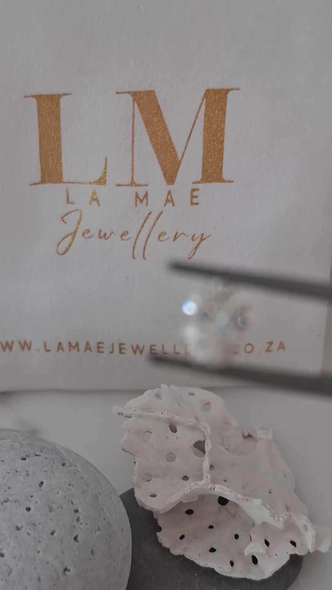 1.54ct Oval Cut Lab Diamond, H, VS1