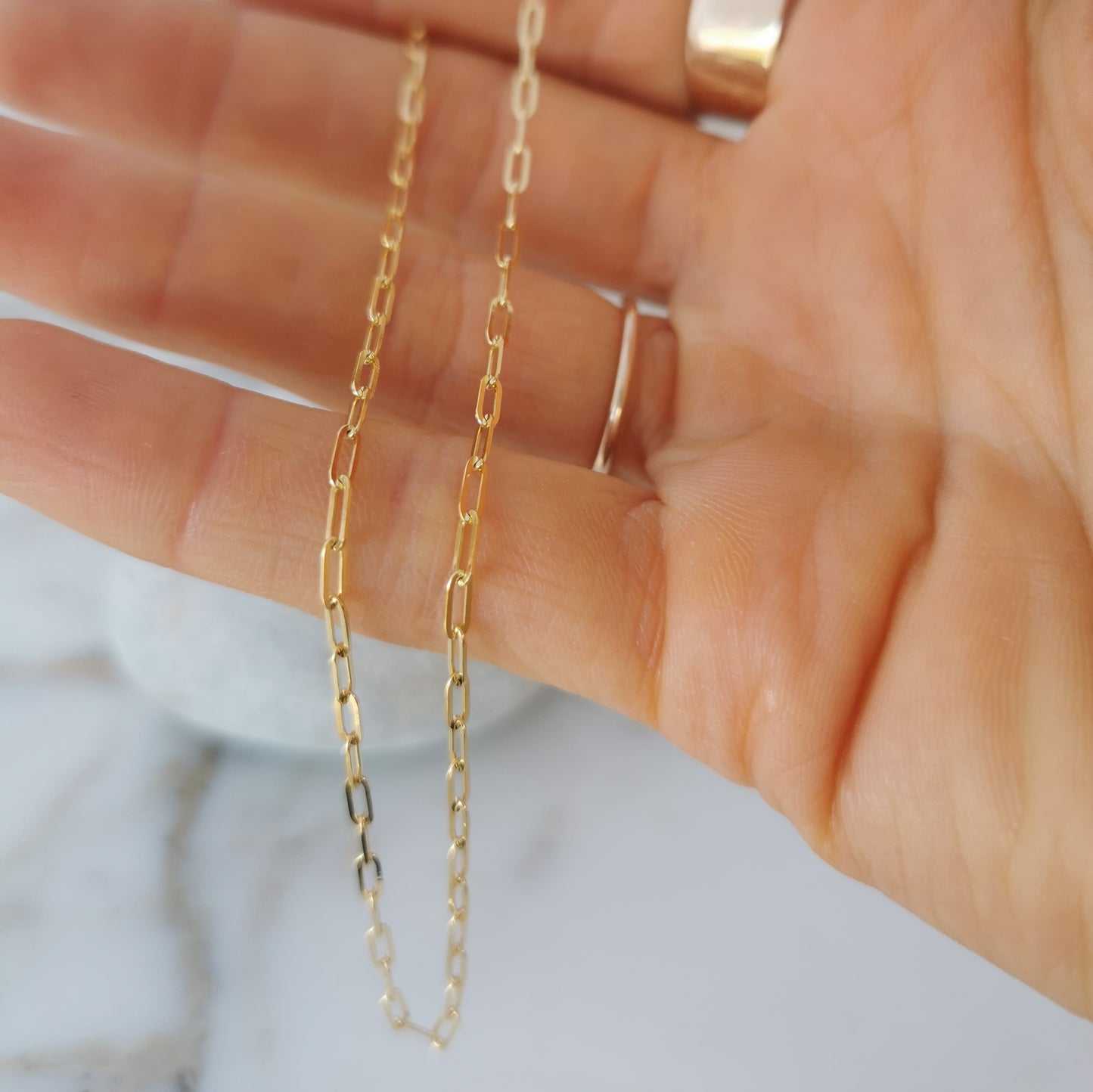 9ct Gold Paperclip Chain