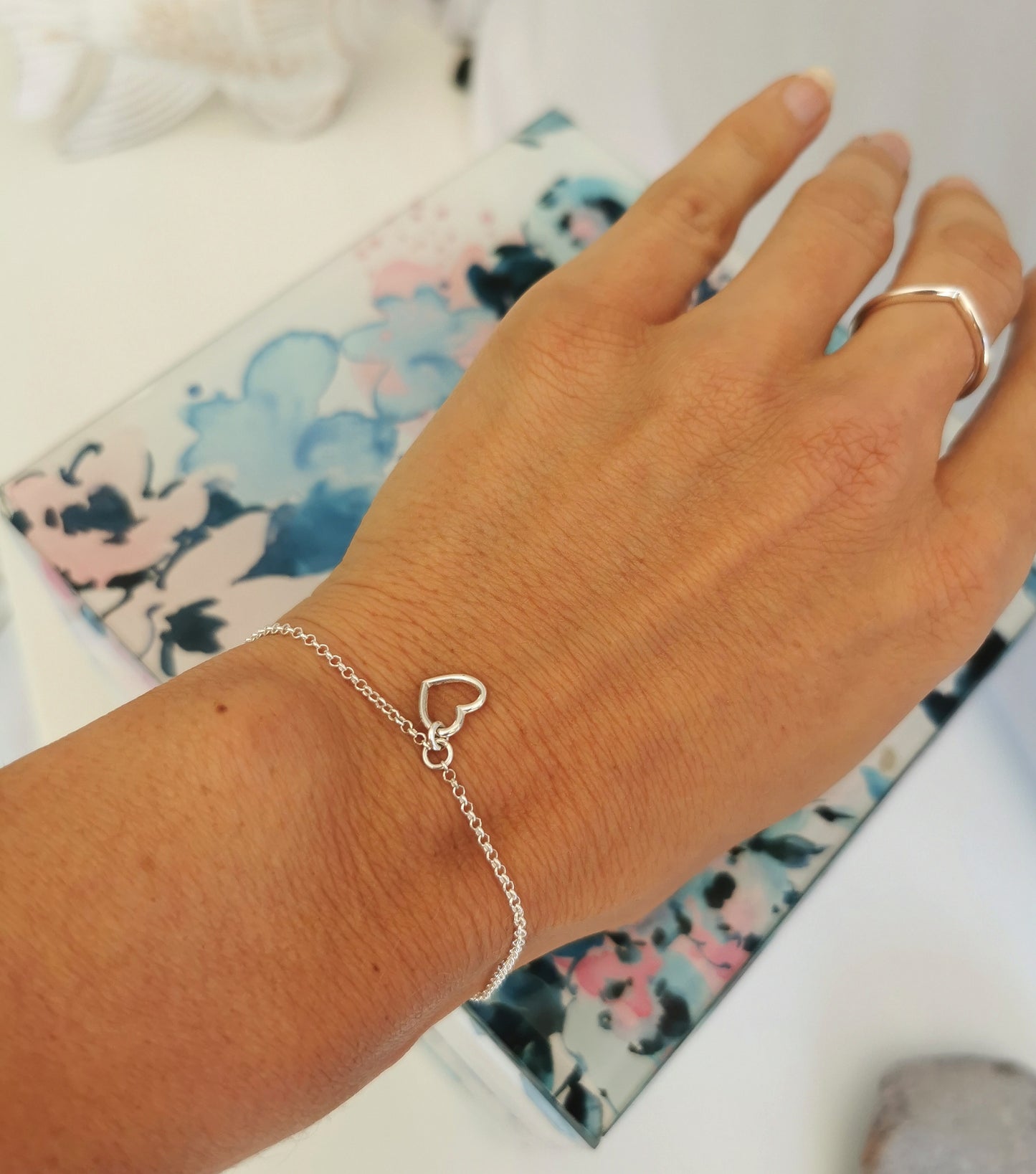 Delicate Silver Bracelet with Open Heart Chain in the centre